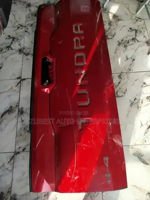 Complete Tail Board Toyota Tundra 2025