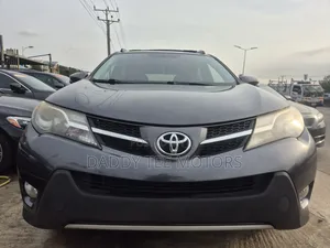 Toyota RAV4 LE 4dr SUV AWD (2.5L 4cyl 6A) 2015 Gray