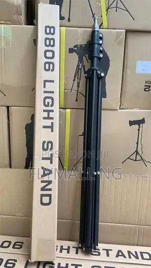 8806 Led Light Tripod Stand