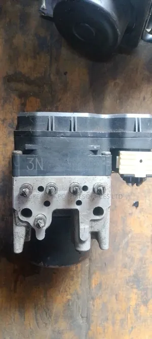 Abs Module for Highlander 04-05-06