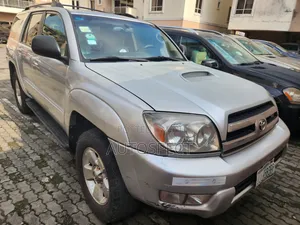 Toyota 4-Runner Limited V8 2005 Silver