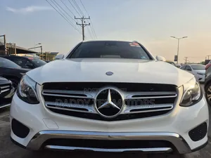 Mercedes-Benz GLC-Class 2016 Off white
