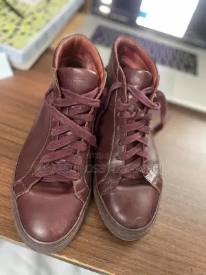 National Standard Shoe (Portuguese)