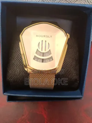 Hourly Wrists Watch