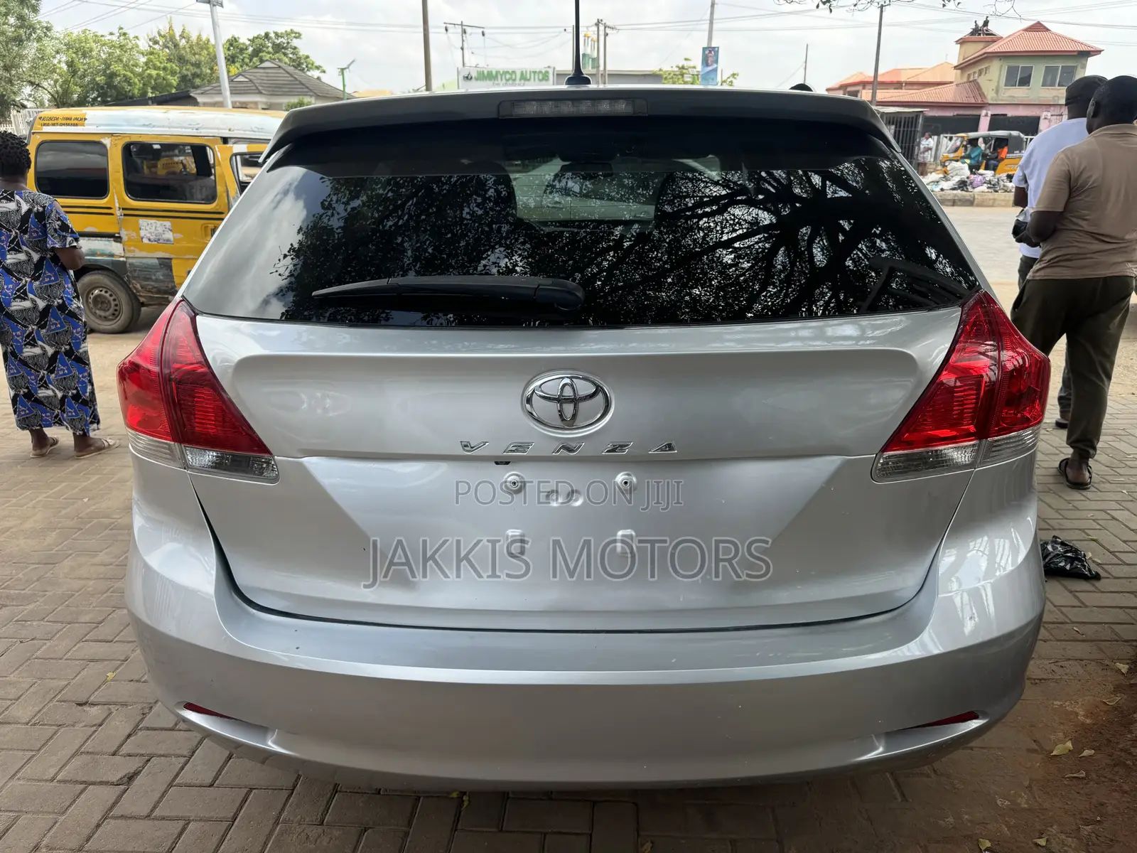 Toyota Venza 2011 Silver