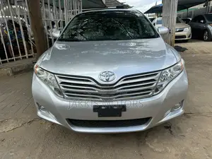 Toyota Venza 2011 Silver