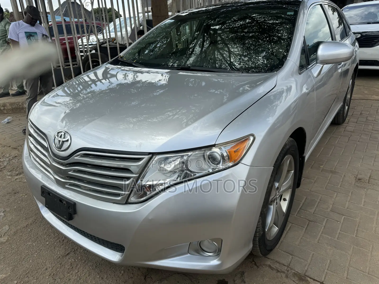 Toyota Venza 2011 Silver