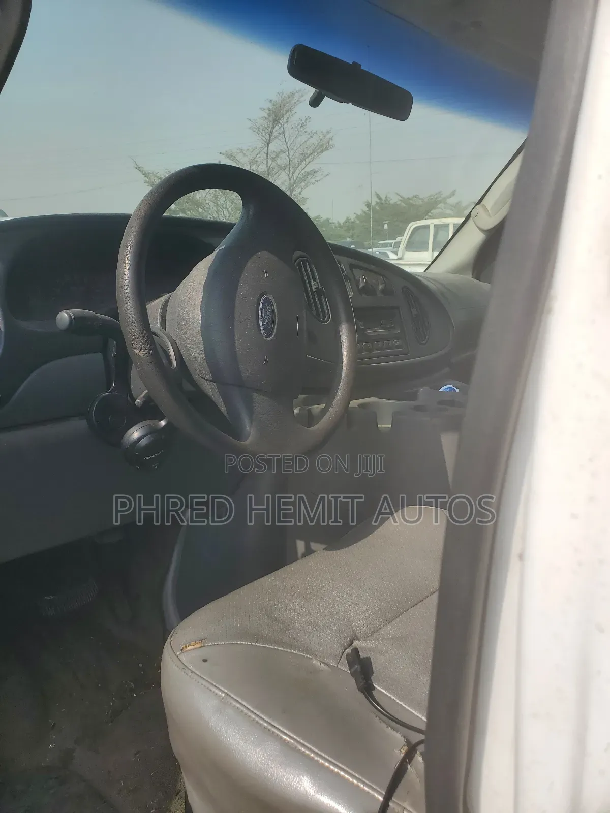 Ford Transit 2002 White