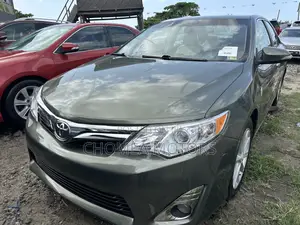 Toyota Camry 2013 Gray