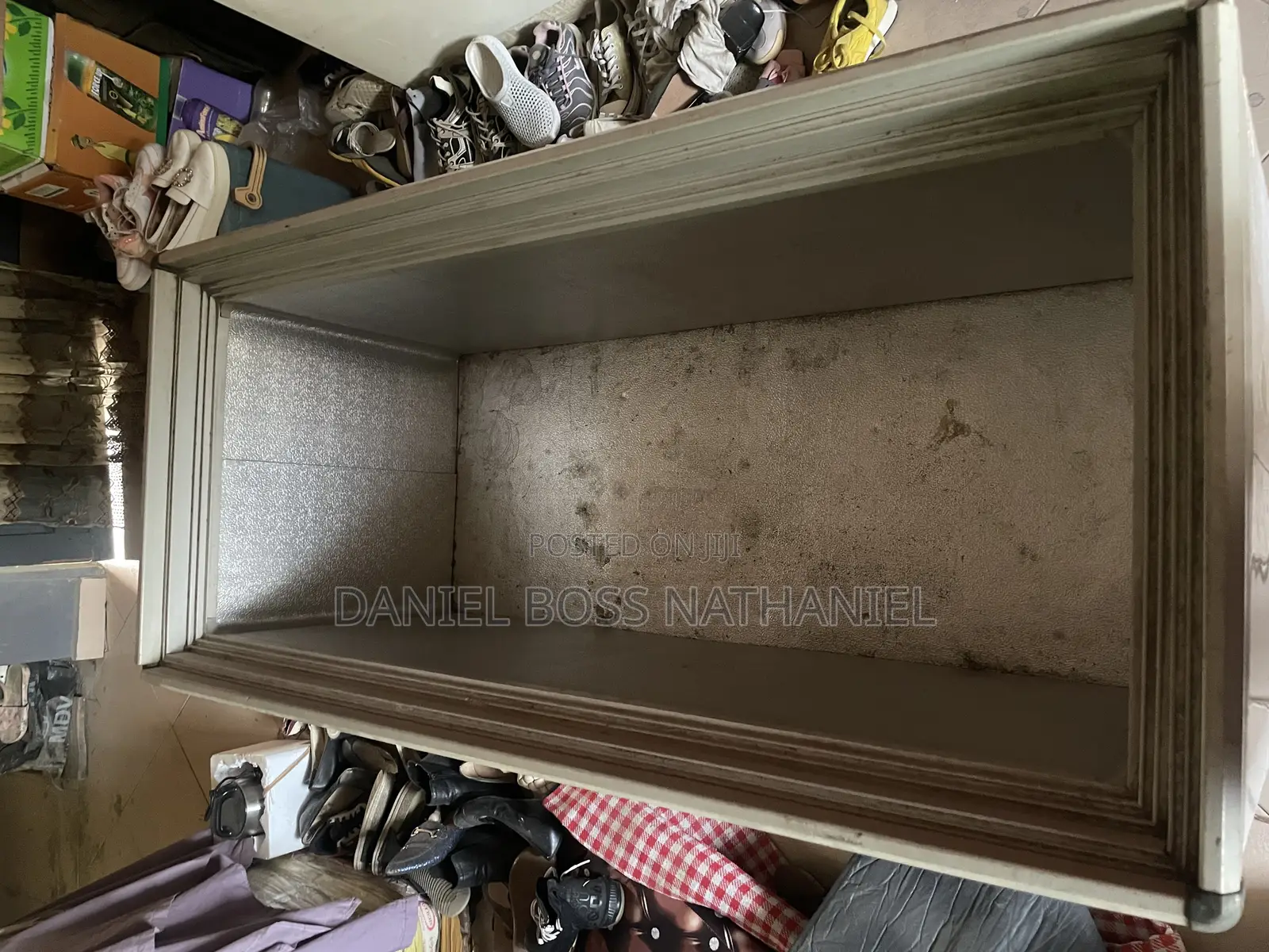 Jin Lu (Korean Used) Deep Freezer.