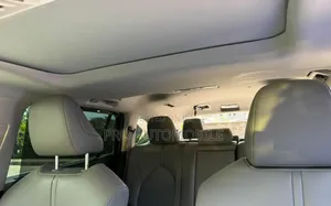 Toyota Highlander L 2021 Blue