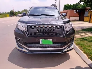 Toyota Land Cruiser Prado 2.7 2022 Black