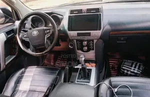 Toyota Land Cruiser Prado 2.7 2022 Black