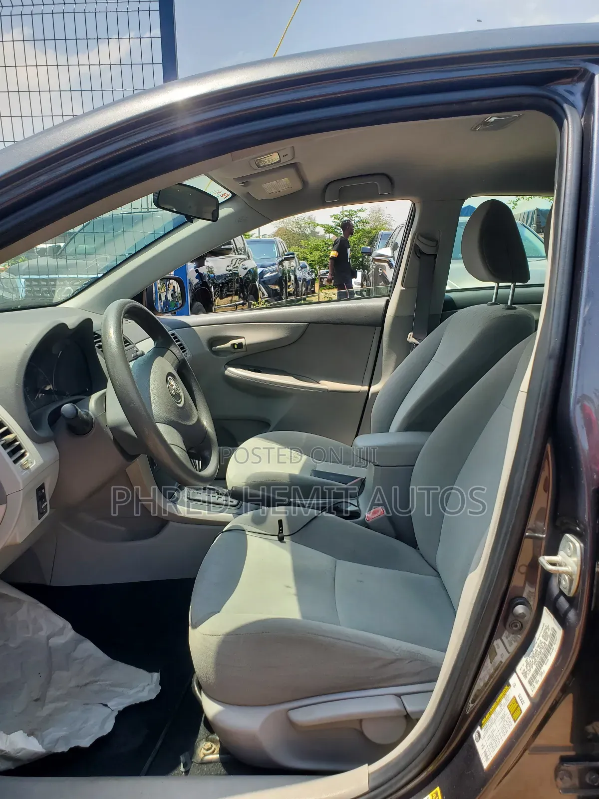 Toyota Corolla 2009 Gray