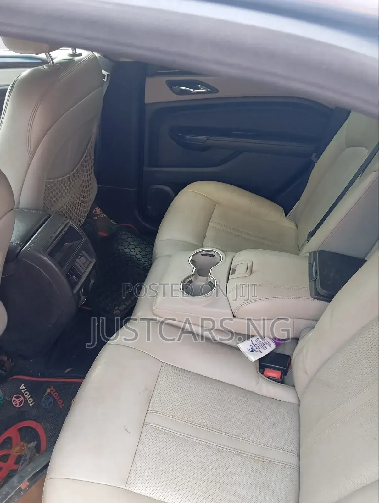 Cadillac SRX 2013 Blue