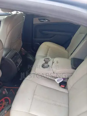 Cadillac SRX 2013 Blue