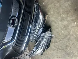 Headlamp Toyota Venza 2020 Model