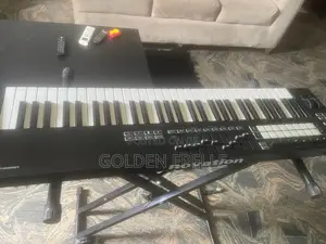 Keyboard Novation Mk4