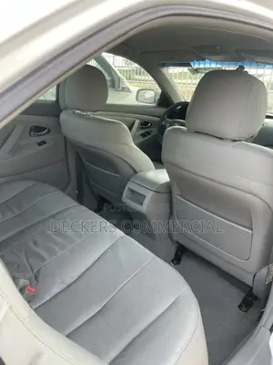 Toyota Camry 2.4 LE 2008 White