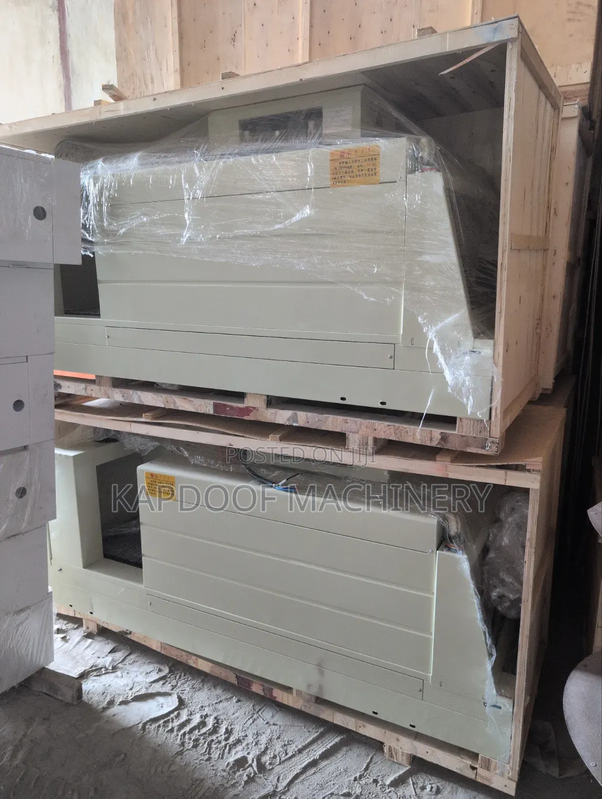 Semi Automatic Shrink Wrapping Machine