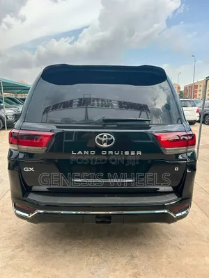 Toyota Land Cruiser 4.6 V8 GX-R 2014 Black