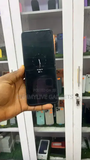 Infinix Zero Flip 512 GB Black