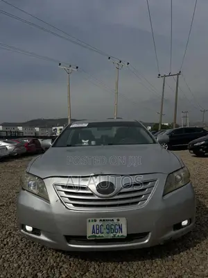 Toyota Camry 2009 Silver