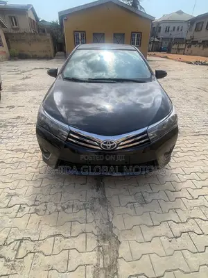 Toyota Corolla 2014 Black