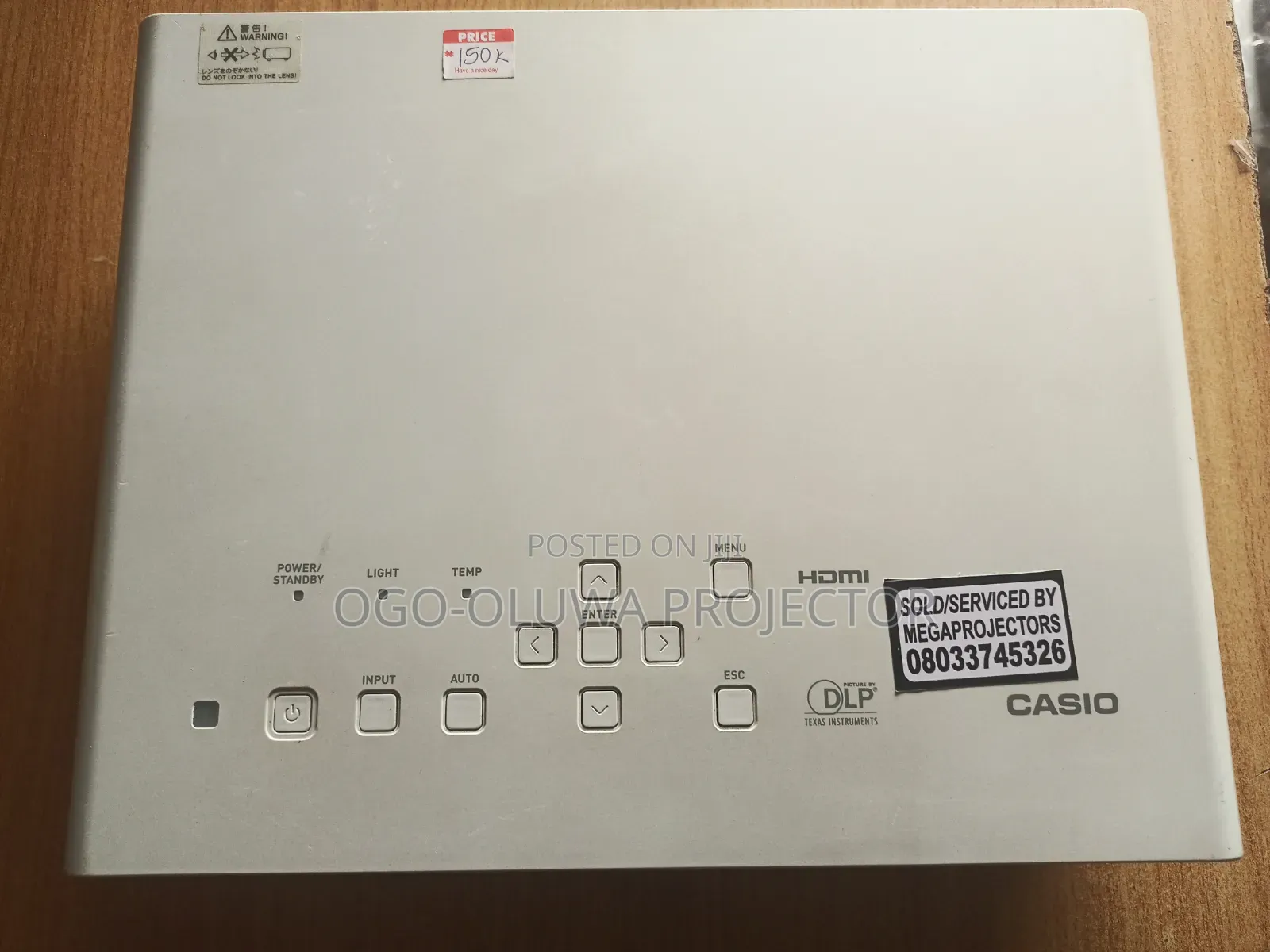 Casio Xj-M140 Projector