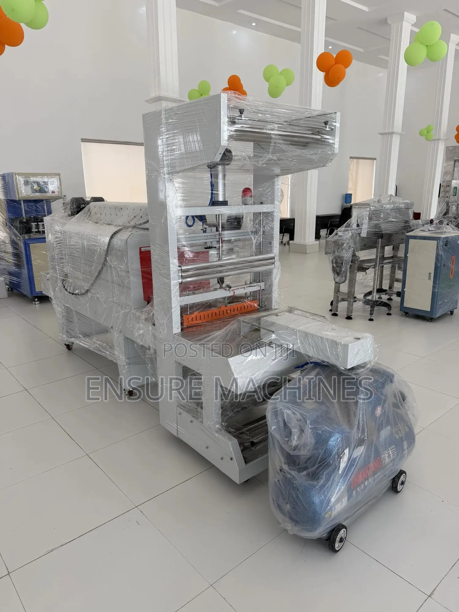 Shrink Packaging Machine - Shrink Wrapping Machine