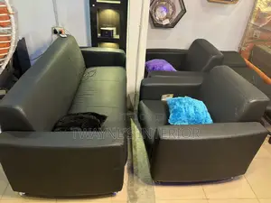 Offostry Chair