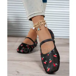 Ballet Flat/ Ballerina With Red Design – Size 38.