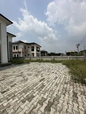 5bdrm Duplex in Gold Spring, Rumuodara for sale