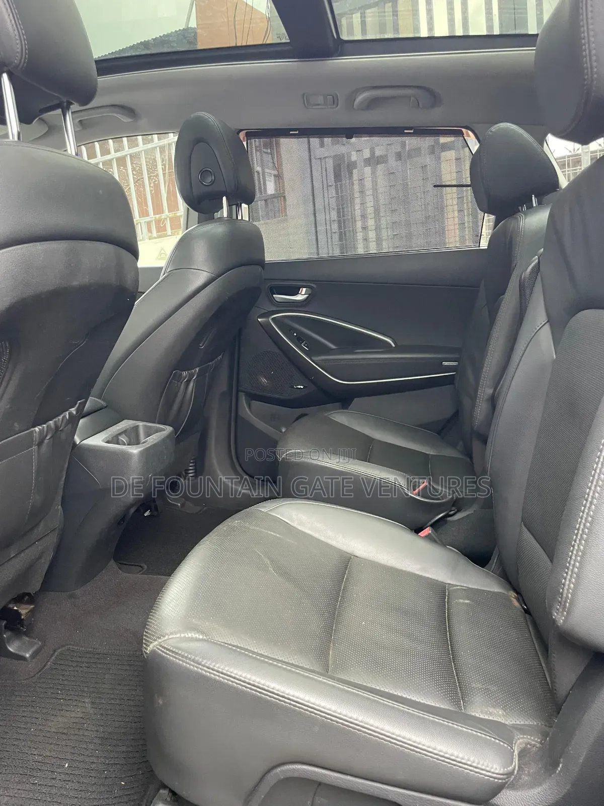 Hyundai Santa Fe SE Ultimate AWD 2017 White