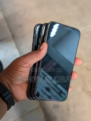 Apple iPhone 11 64 GB Black