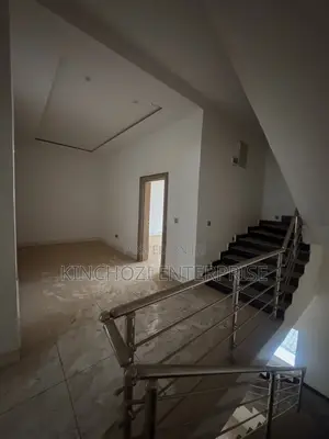 3bdrm Townhouse / Terrace in Apo, Zone B for rent