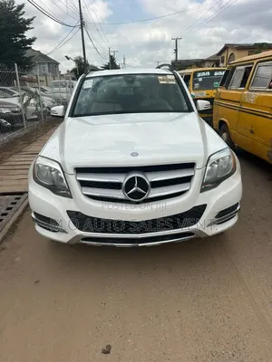 Mercedes-Benz GLK-Class 350 SUV 2013 White