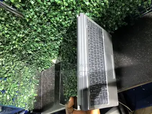 Laptop HP Elite X2 G8 8GB Intel Core i5 SSD 256GB