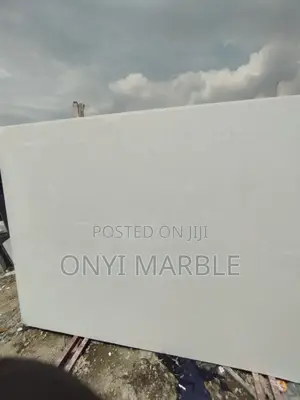 Plain White Quartz
