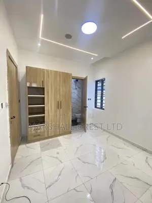 Mini Flat in Lekki Phase 2 for sale