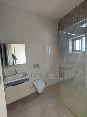 5bdrm Townhouse / Terrace in Jahi Glimor for rent