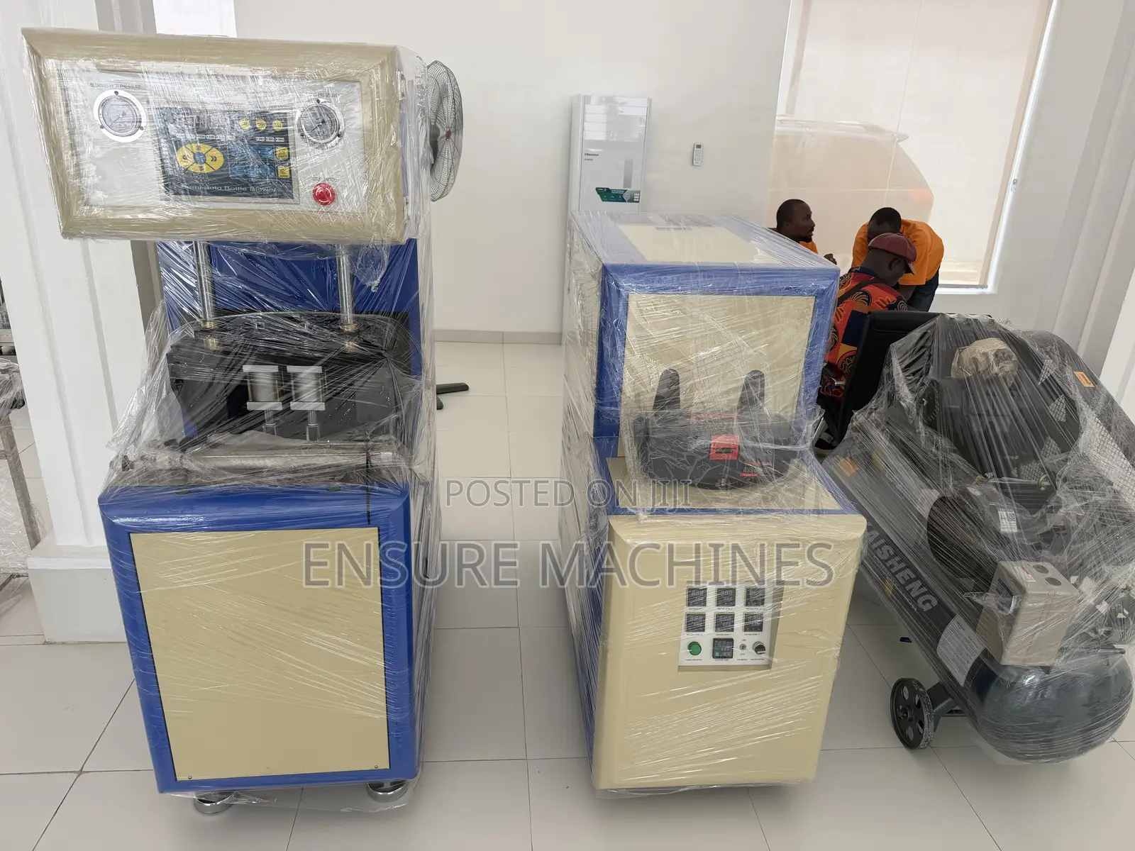 Pet Blowing Machine - Plastic Bottle Making Machine