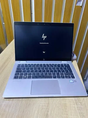Laptop HP EliteBook 1030 16GB Intel Core i7 SSD 512GB