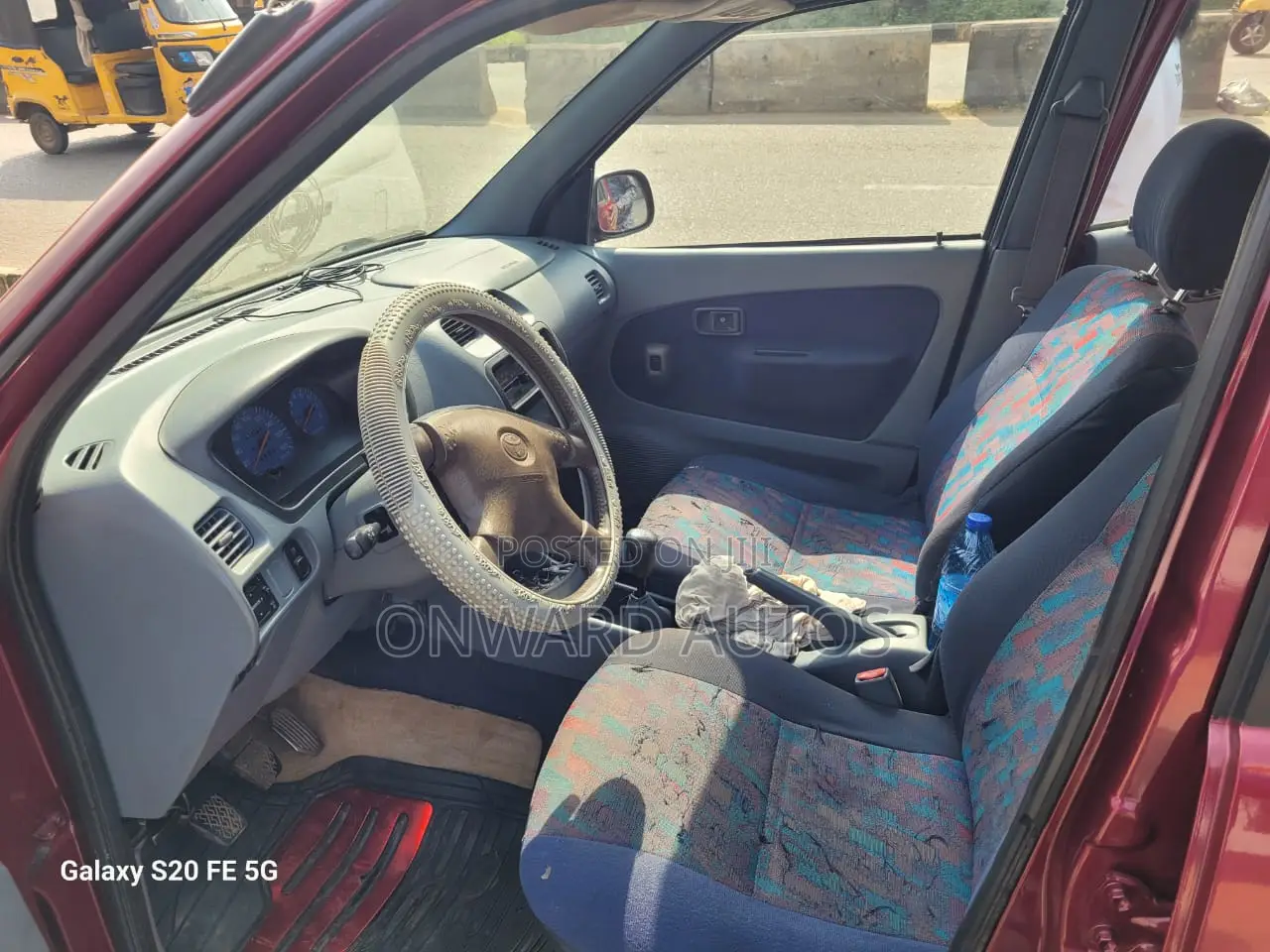 Daihatsu Terios 2000 Red