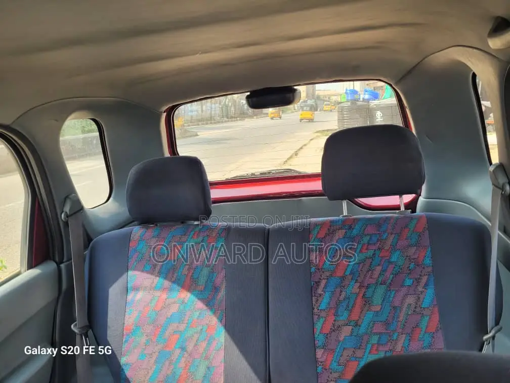 Daihatsu Terios 2000 Red