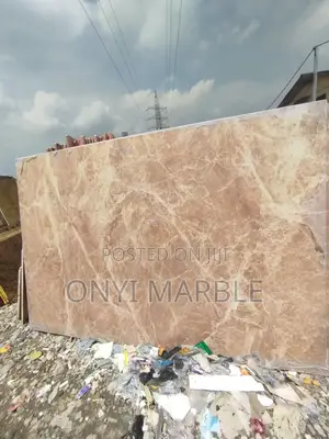 Brown Waving Quartz
