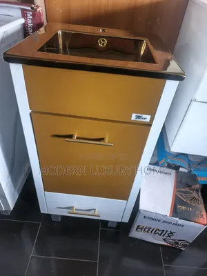 White and Gold Luxury Cabinet 40 by 40