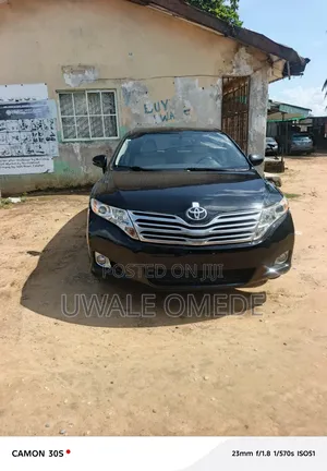 Toyota Venza XLE 2012 Black
