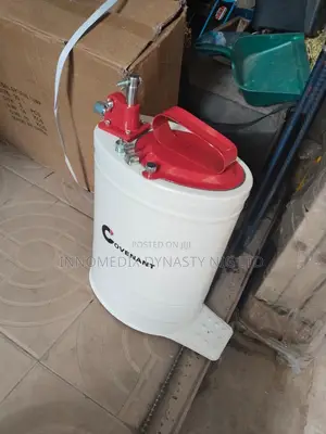 Grease Bucket 20 Liters