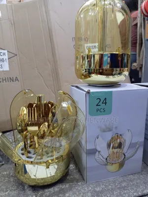 Unique Flower Egg Shape Golden Cutlery